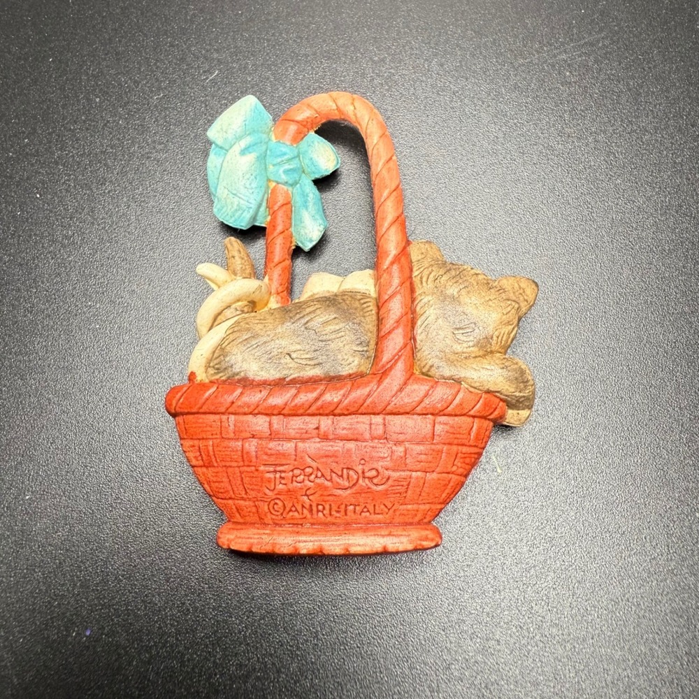 Terrandie Italy‎ Ceramic Cat Kitten Mouse Basket Figurine Blue Bow Adorable - Picture 2 of 3
